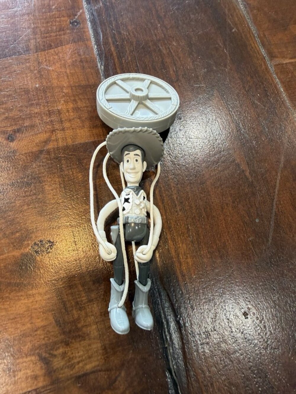 WOODY TOY STORY 5” BLACK & WHITE ACTION FIGURE  ON STRINGS DISNEY PIXAR TOY